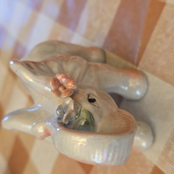 Lucky Elephant - Picture 5 of 10